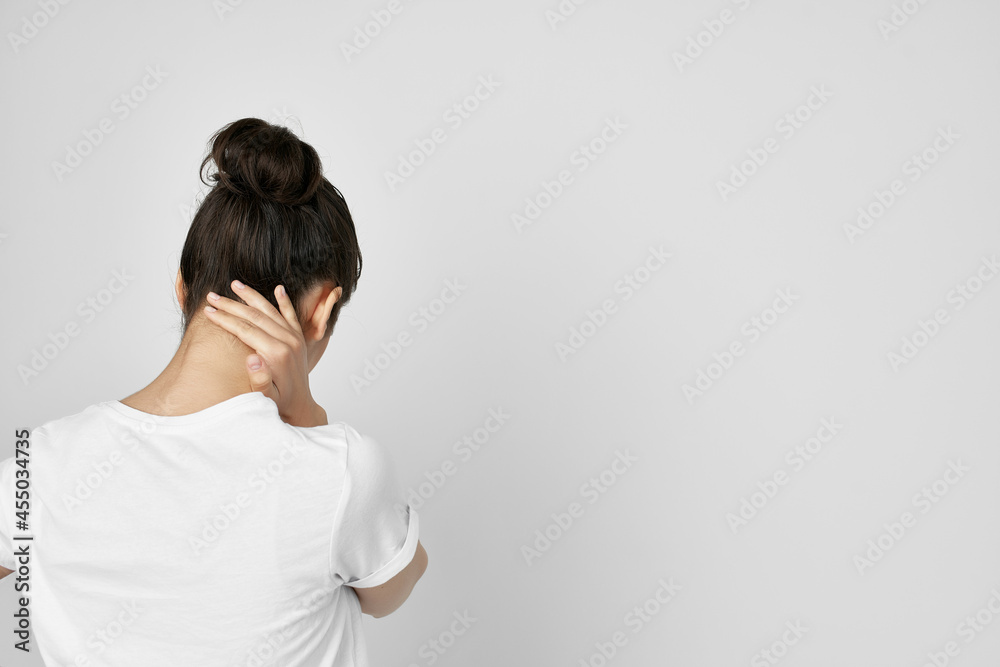 brunette painful syndrome discomfort health problems brunette painful syndrome discomfort health problems