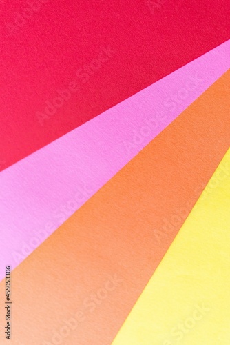 並べられた色画用紙