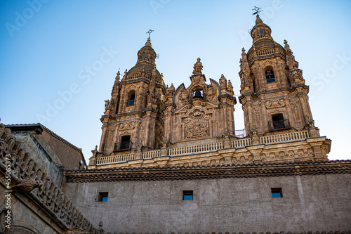 Salamanca, catedral, universidad, monumentos, viajes, 