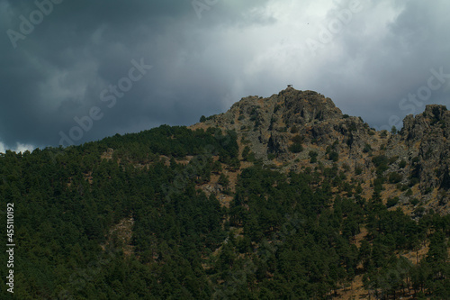 Wallpaper Mural krajobraz góry widok drzewa natura hiszpania Torontodigital.ca