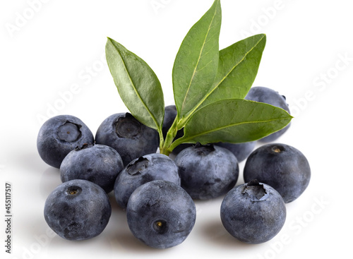 Image of ripe blueberry close-up. The berries and leaves are used for medicinal purposes.