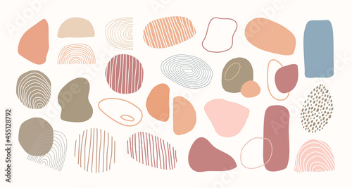 Set of abstract organic shape. hand drawn doodle art. vector blob