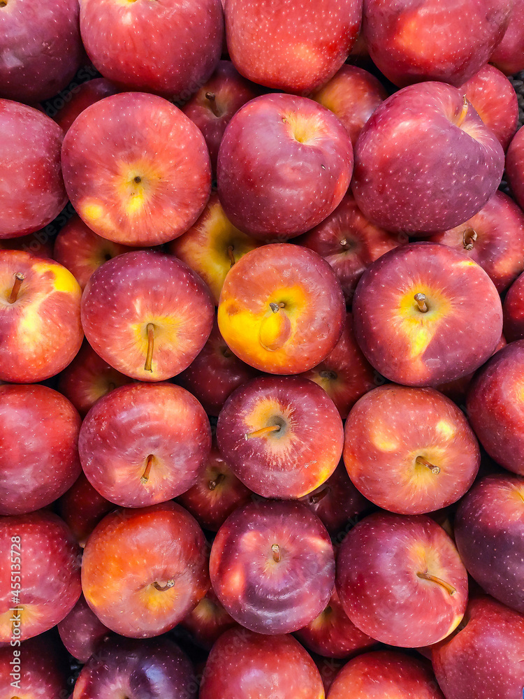 A bunch of Red Apple A bunch of Red Apple