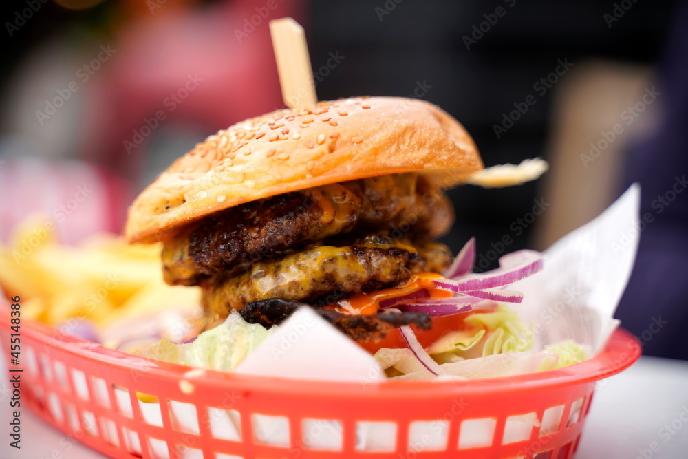 Cheeseburger