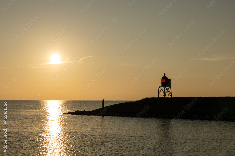 Ijsselmeer bij zonsondergang Ijsselmeer bij zonsondergang