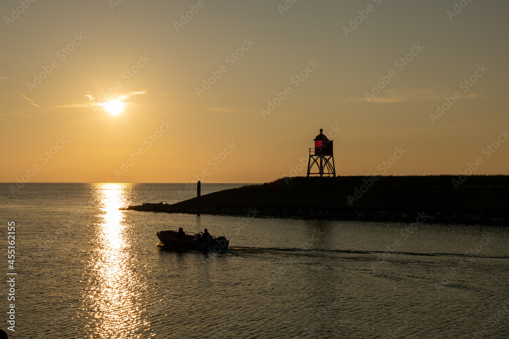 Fototapeta premium Ijsselmeer bij zonsondergang
