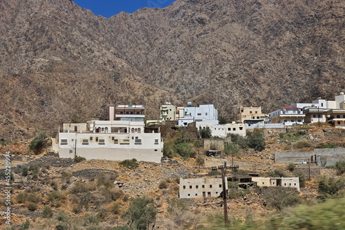 Obraz na płótnie The small village in canyon of Asir region, Saudi Arabia w salonie