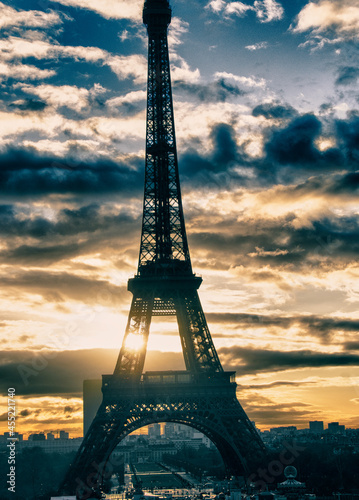 Paris Colors in Winter © jovannig