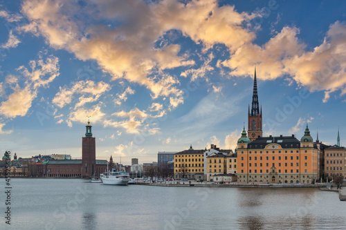 Stockholm Sweden, sunrise city skyline at Stockholm City Hall and Gamla Stan © Noppasinw