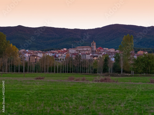 Vista de la localidad Santa Cruz de Campezo en la provincia de Älava, País Vasco. photo