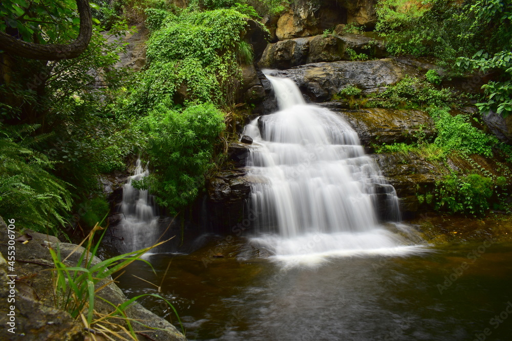 Oothamparai Falls in Bodinayakanur, Tamilnadu