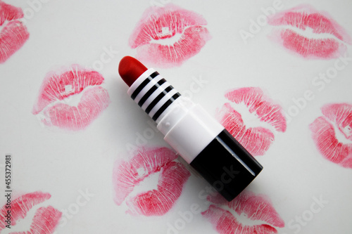 Labial Rojo intenso