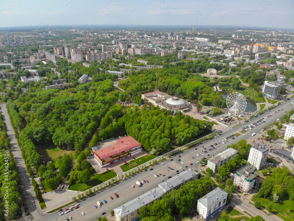 Aerial view of Kirov Park in summer (Kirov, Russia)