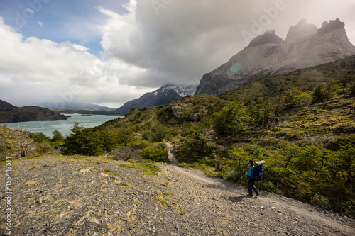 trekking W  Parque nacional Torres del Paine Sistema Nacional de   reas Silvestres Protegidas del Estado de Chile.Patagonia  Rep  blica de Chile Am  rica del Sur