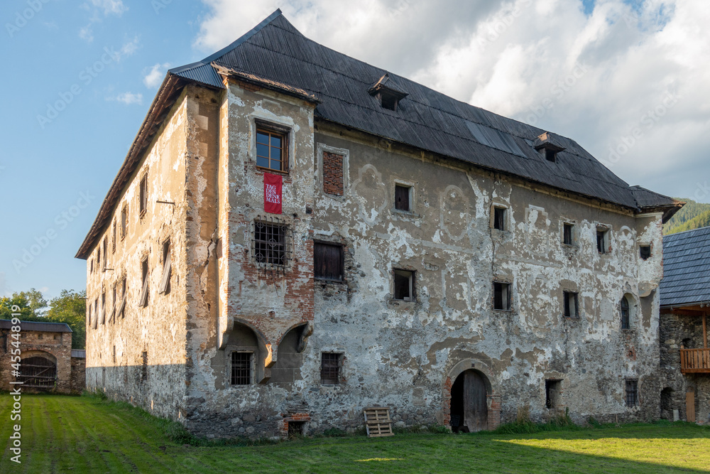 Schloss Hanfelden . Unterzeiring . Steiermark . Österreich . Europa