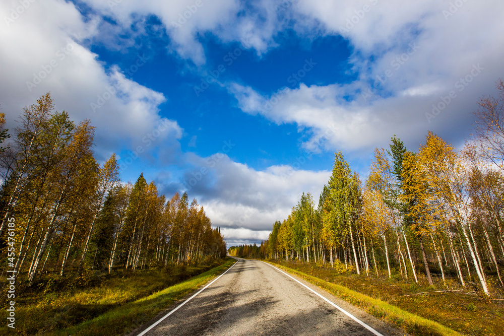 Fototapeta premium Autumn landscape in Muonio, Lapland, Northern Finland