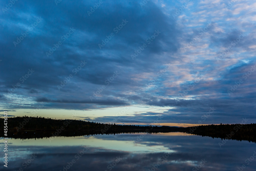 Obraz premium Autumn landscape in Muonio, Lapland, Northern Finland