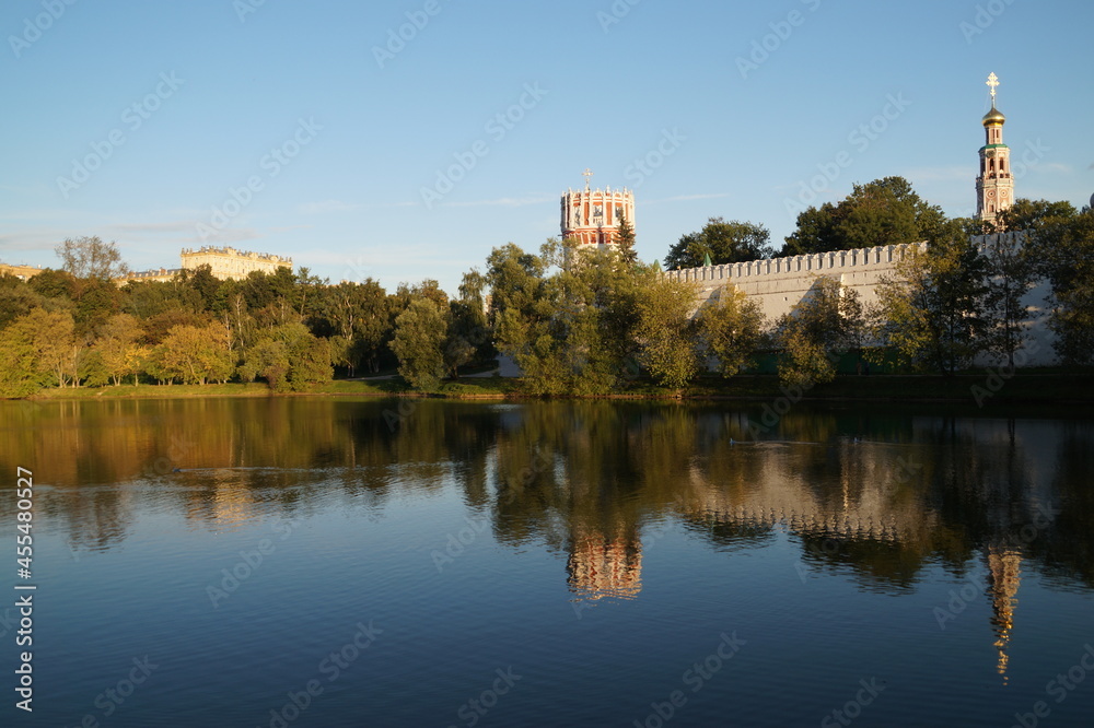 Moscow: Novodevichy Monastery: sunset
