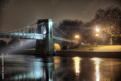 Canvas Print bridge at night