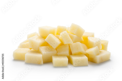 Tablou pe pânză Pile of chopped raw potatoes isolated on white background