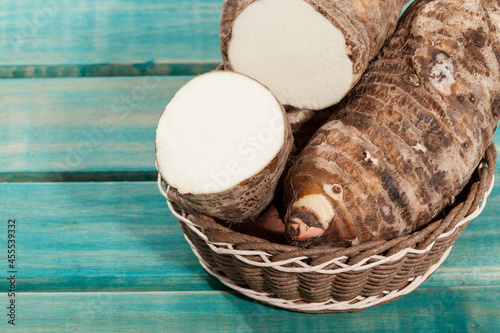 Quadro su tela Malanga Edible Tuber - Root Of The Plant Called Colocasia Esculenta