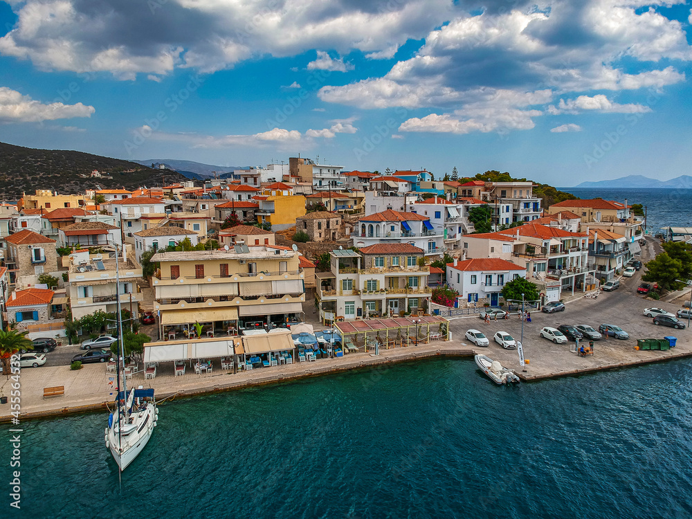 Naklejka premium Aerial panoramic photo of picturesque seaside town of Ermioni built in peninsula with forest of Bistis at the end, Argolida, Peloponnese, Greece