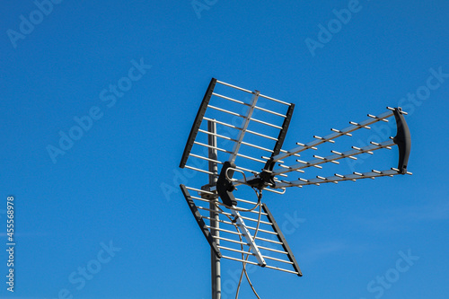 Analog signal antenna