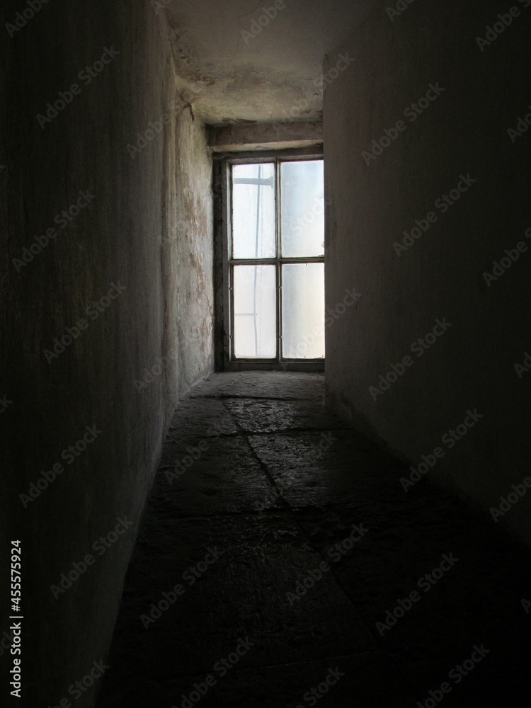 A window at the dead end