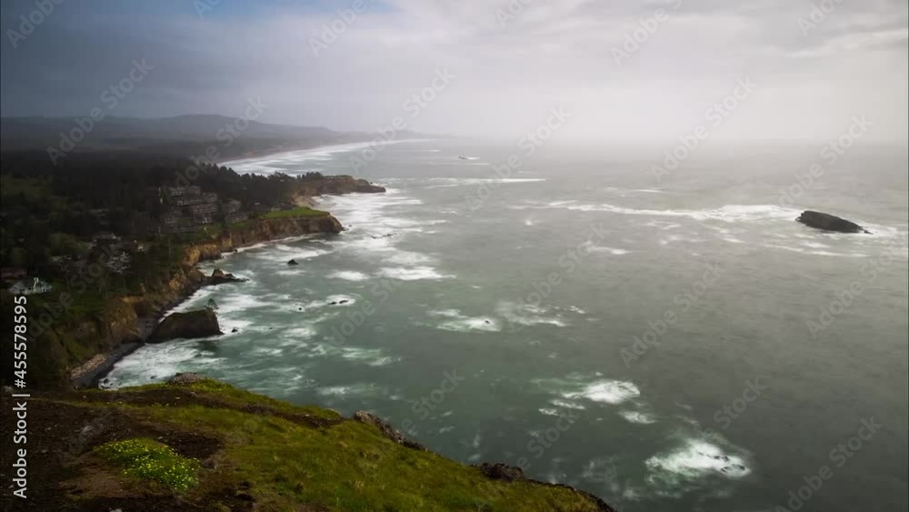 Time Lapse Lockdown Beautiful Shot Of Sea By Cliff While Clouds Moving In Sky - British Columbia, Canada Time Lapse Lockdown Beautiful Shot Of Sea By Cliff While Clouds Moving In Sky - British Columbia, Canada
