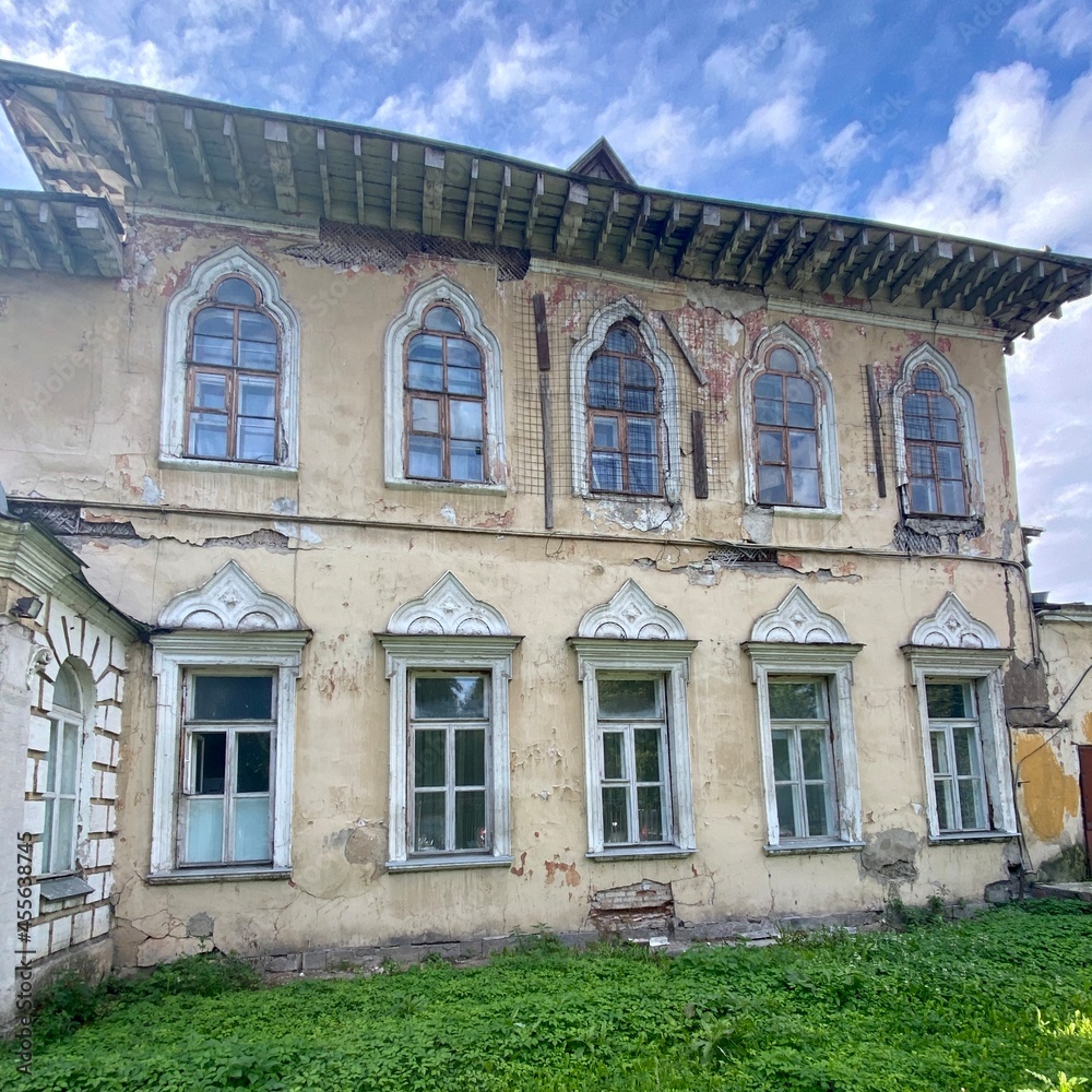 Old house in Altufyevo in Moscow