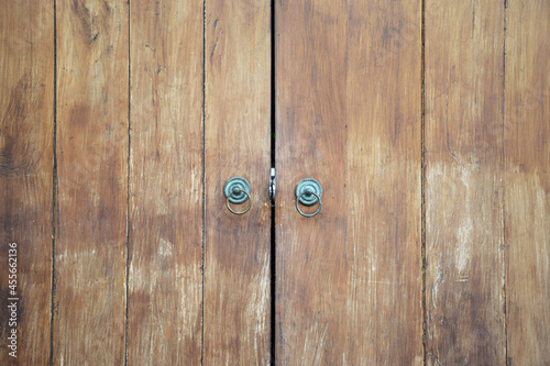 Old wooden door house texture background © หอมกลิ่น กล้วยไม้