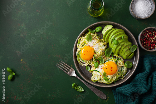 keto low carb breakfast baked spiralized zucchini with eggs and avocado