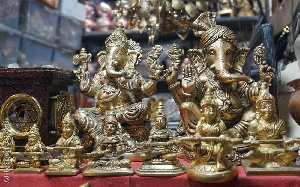 Indian Hindu God Lord Ganesha Statues, Coated with colors and sold for Ganesh Chathurthi