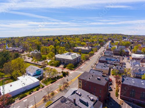 Tableau sur toile Robbins Memorial Town Hall of Arlington at 730 Massachusetts Ave in historic town center of Arlington, Massachusetts MA, USA