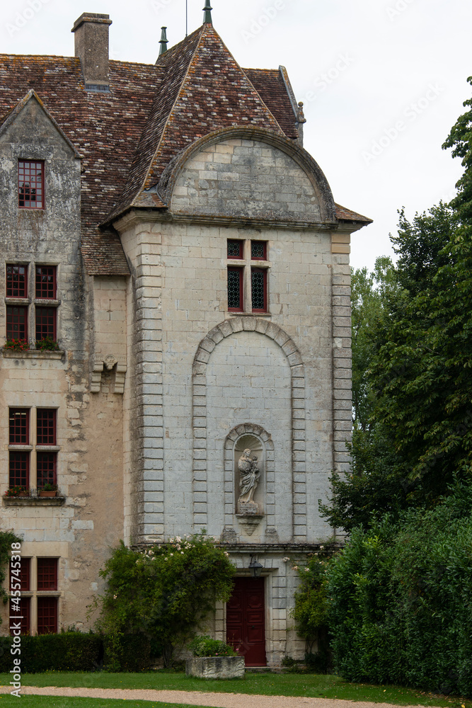Fototapeta premium Château de Neuvic, Neuvic sur l'Isle, 24190, Dordogne, Périgord