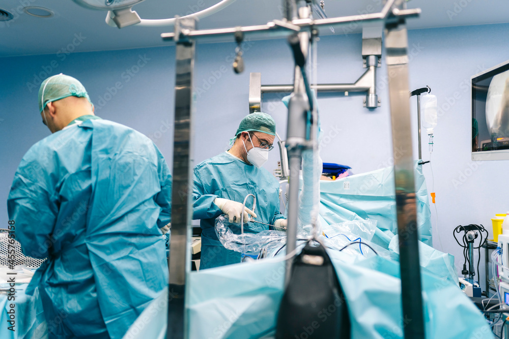 Doctors working in an operating room