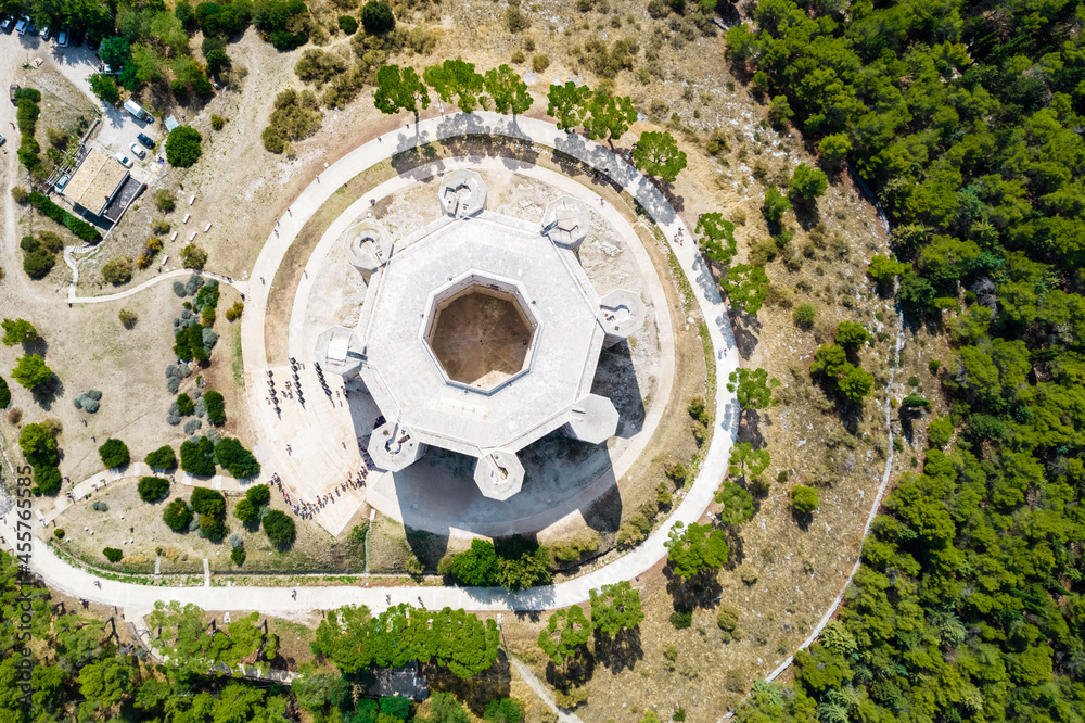 Castel del monte vista aerea, patrimonio unesco, puglia