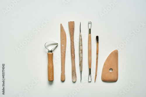 Cuadro en lienzo wooden tools for working with clay and ceramics
