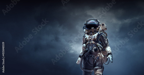 Astronaut walking on an unexplored planet Fototapet