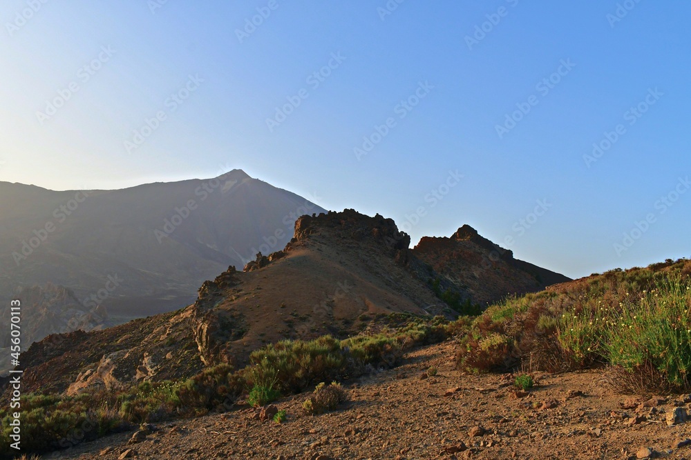 Atardecer en el Teide con calima en el aire