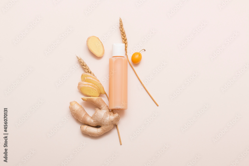 Natural cosmetic products on a beige background. Cosmetic bottle mockup. Natural cosmetic products on a beige background. Cosmetic bottle mockup.