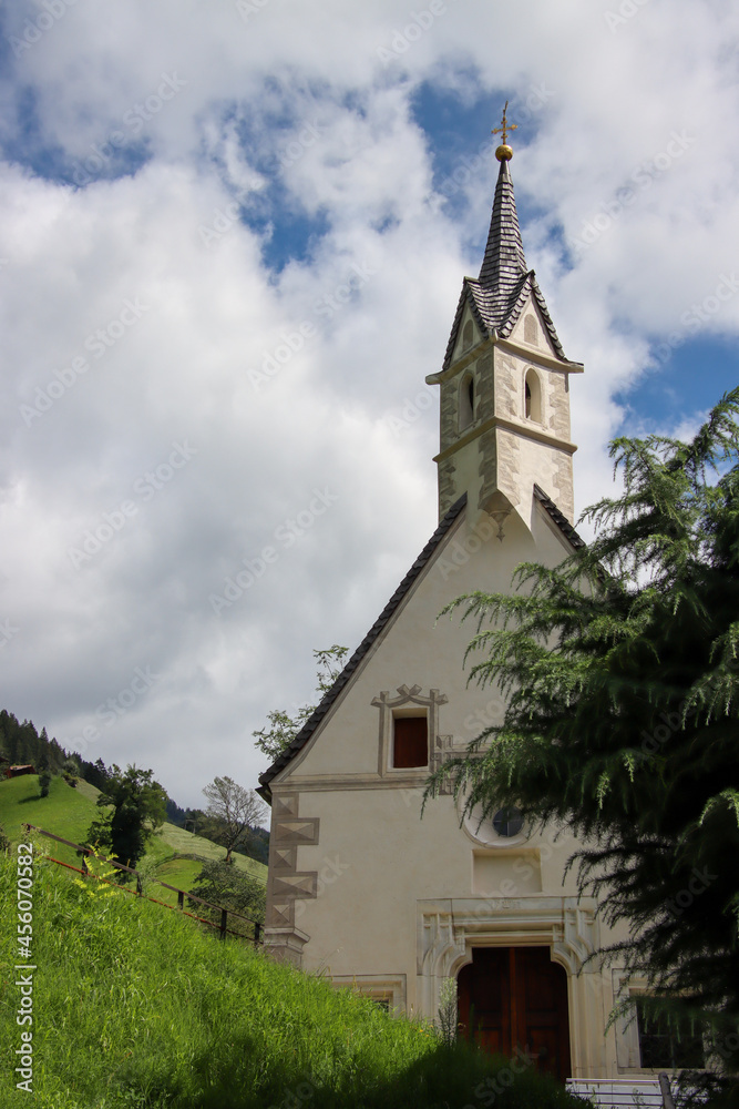 Hl. Kreuz Kirche