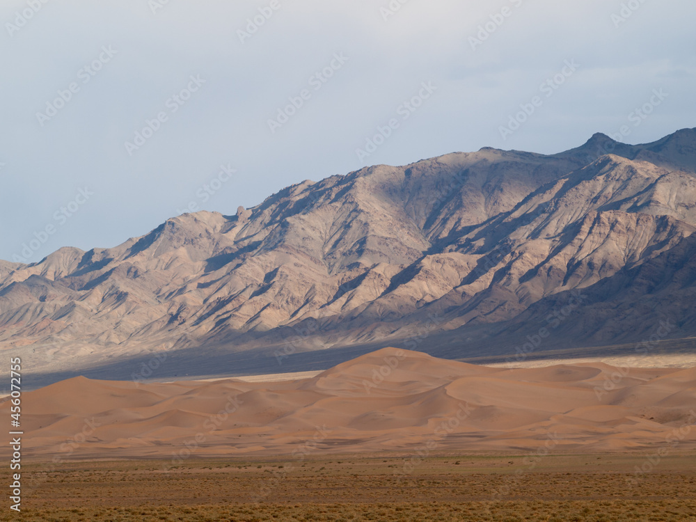 Khongoryn Els sand dunes landscape