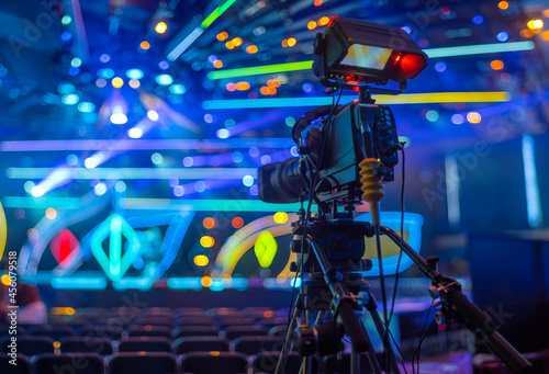 stream at a concert in a hall without spectators