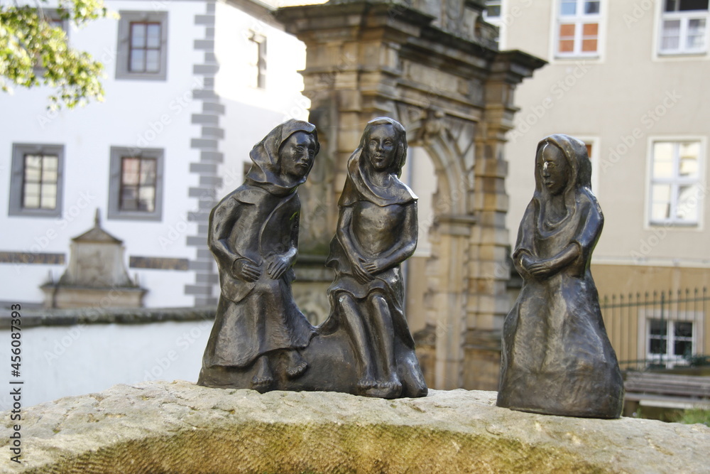 Fototapeta premium unterwegs in der Altstadt von Meißen in Sachsen