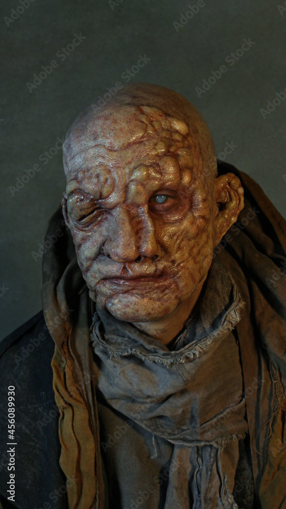 Mutant Oracle close up #1