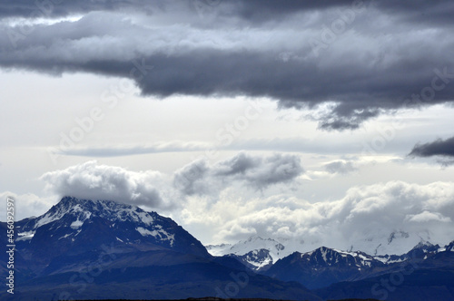 calafate el chalten patagonia glaciar monte fitz roy © Damian