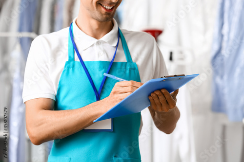 Male worker of modern dry-c...