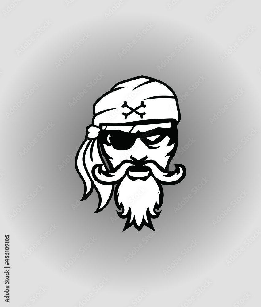 Pirate head mascot. Vector illustration.