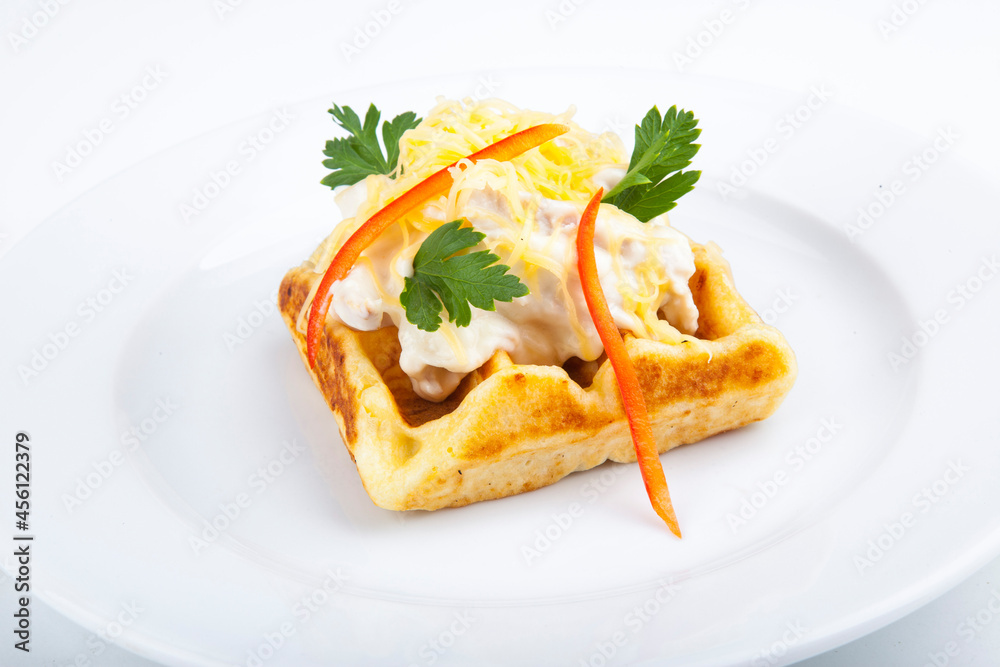 Belgian waffles with meat filling and mushroom sauce
Belgian waffles with meat filling and mushroom sauce